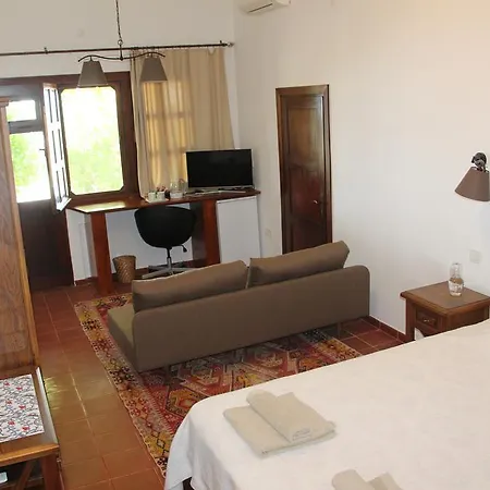 Vino Bed & Breakfast *