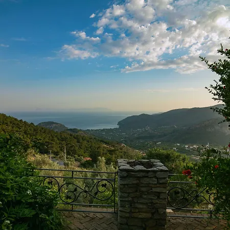 Vino Bed & Breakfast *